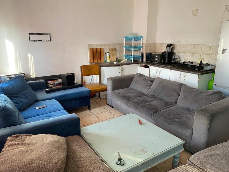 2 Bedroom Property for Sale in Maitland Western Cape